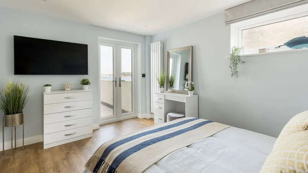 Bay Harbour View No.7