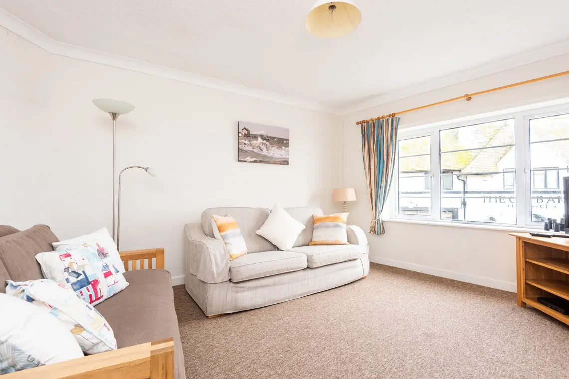 Flat 2 Harbour House