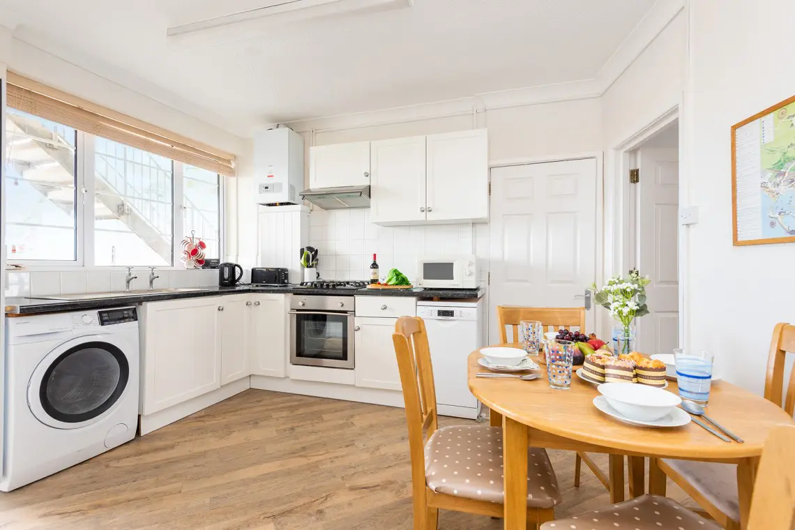 Flat 2 Harbour House