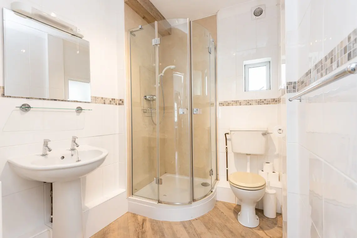 Flat 2 Harbour House