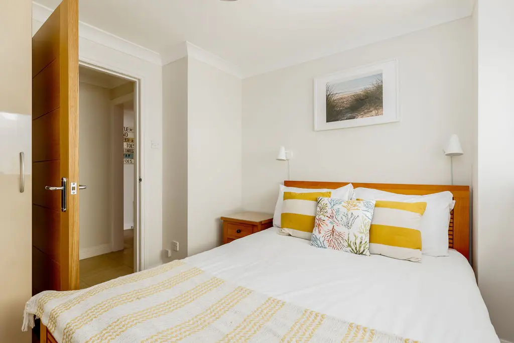 Bay Harbour View No.2