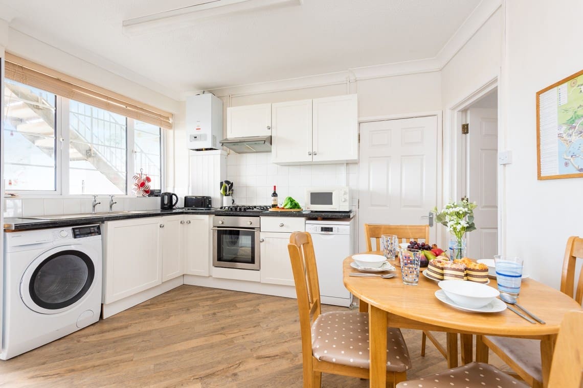 Flat 2 Harbour House