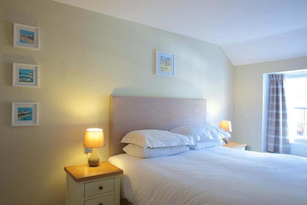 The Lugger Hotel