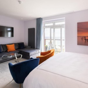 The Pines Hotel Thumb